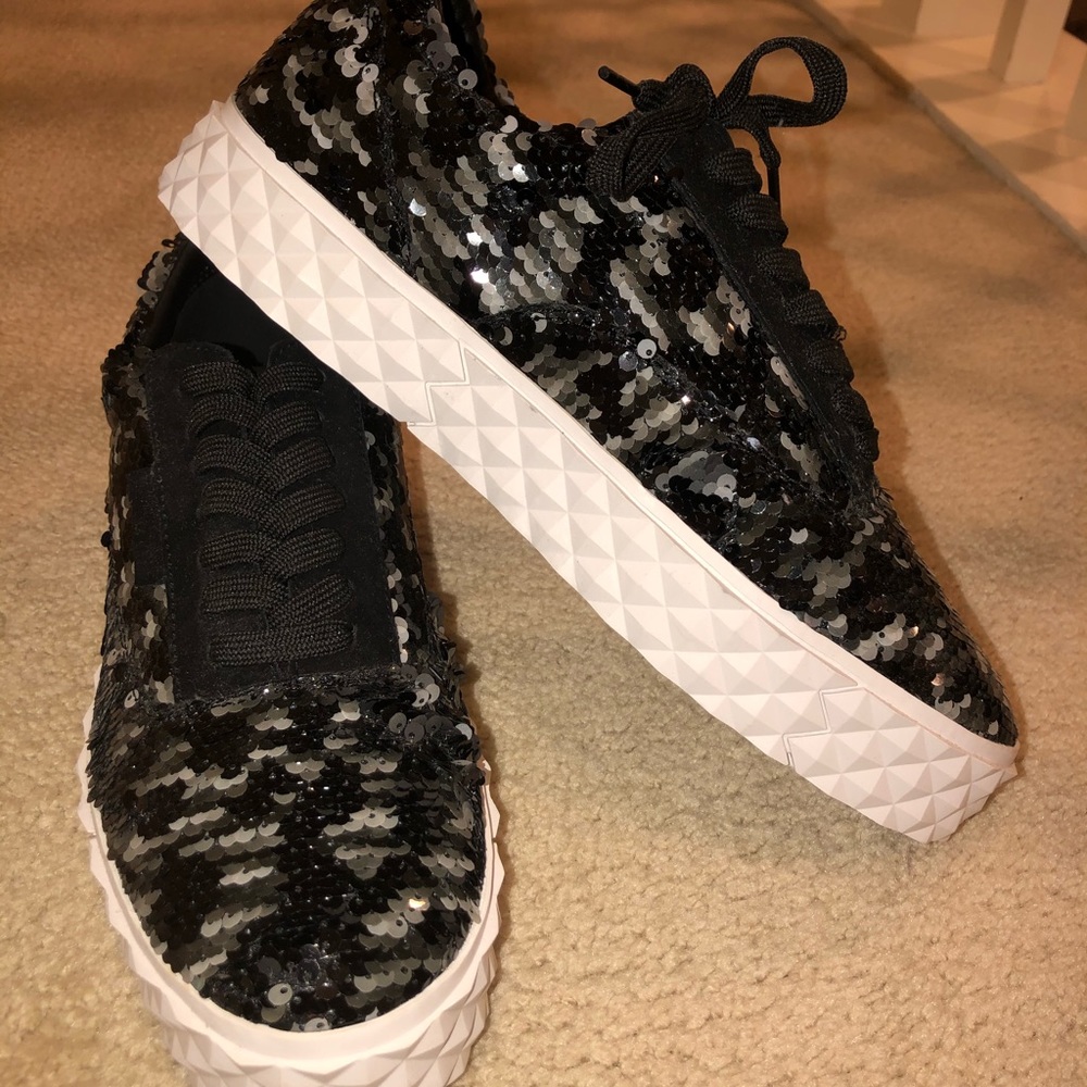 Kendall&Kylie Studded Sequin Sneakers